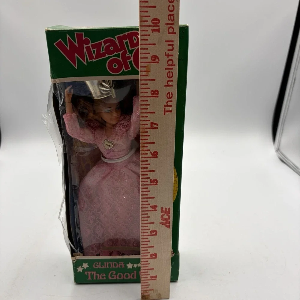 Mego Wizard of Oz Glinda Fashion Doll 8in Curly Brown Hair Original Box